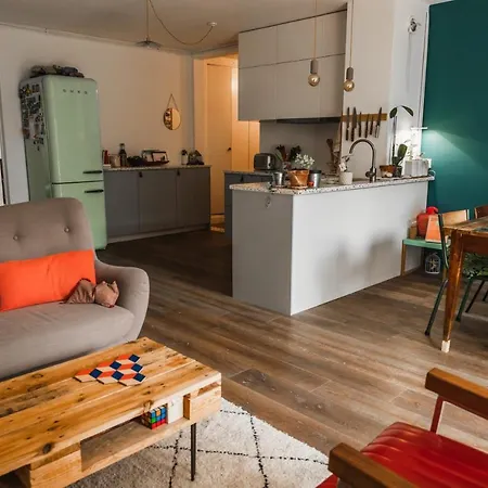Superb Close To Pere Lachaise Apartment *